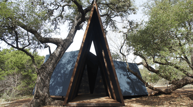 Blanket Fort designed by Open Envelope Studios–reimagining the forts of our childhood and aspired to elicit a nostalgic feeling of mystery and wonder.