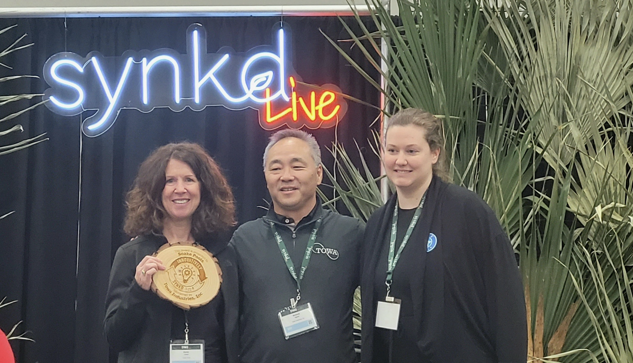 Soake Pools wins the Innovatively SYNKD Award (Sponsored by Towa Industries) at SYNKD Live 2024