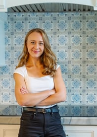 Jennifer Hutton Headshot COV26