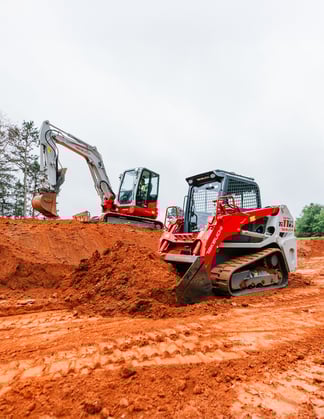 Takeuchi_TL11R3_TB260_Dirt_1