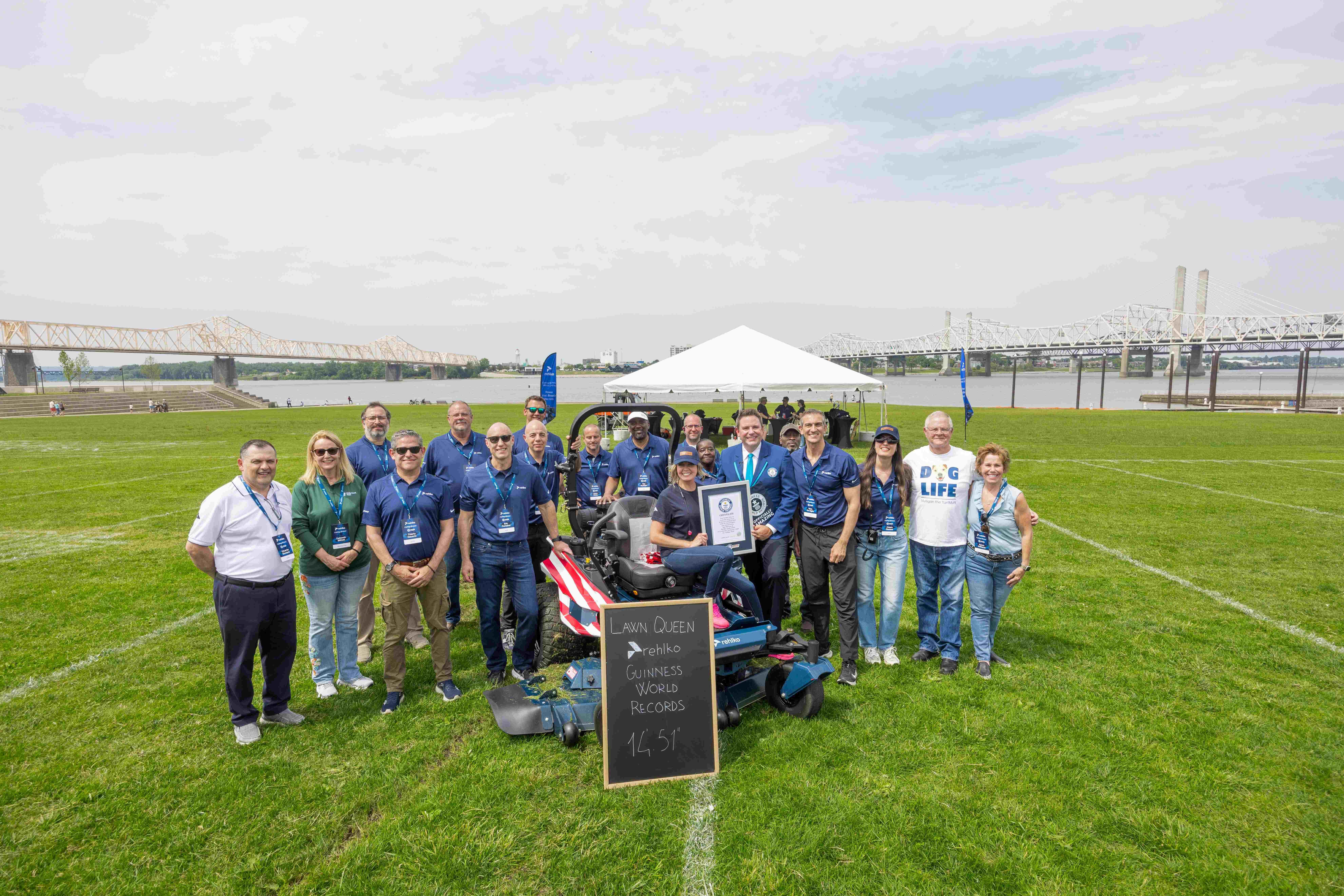 TurfMutt_Great_Lawn_Rehlko_GWR_FINAL_APPROVED-SM