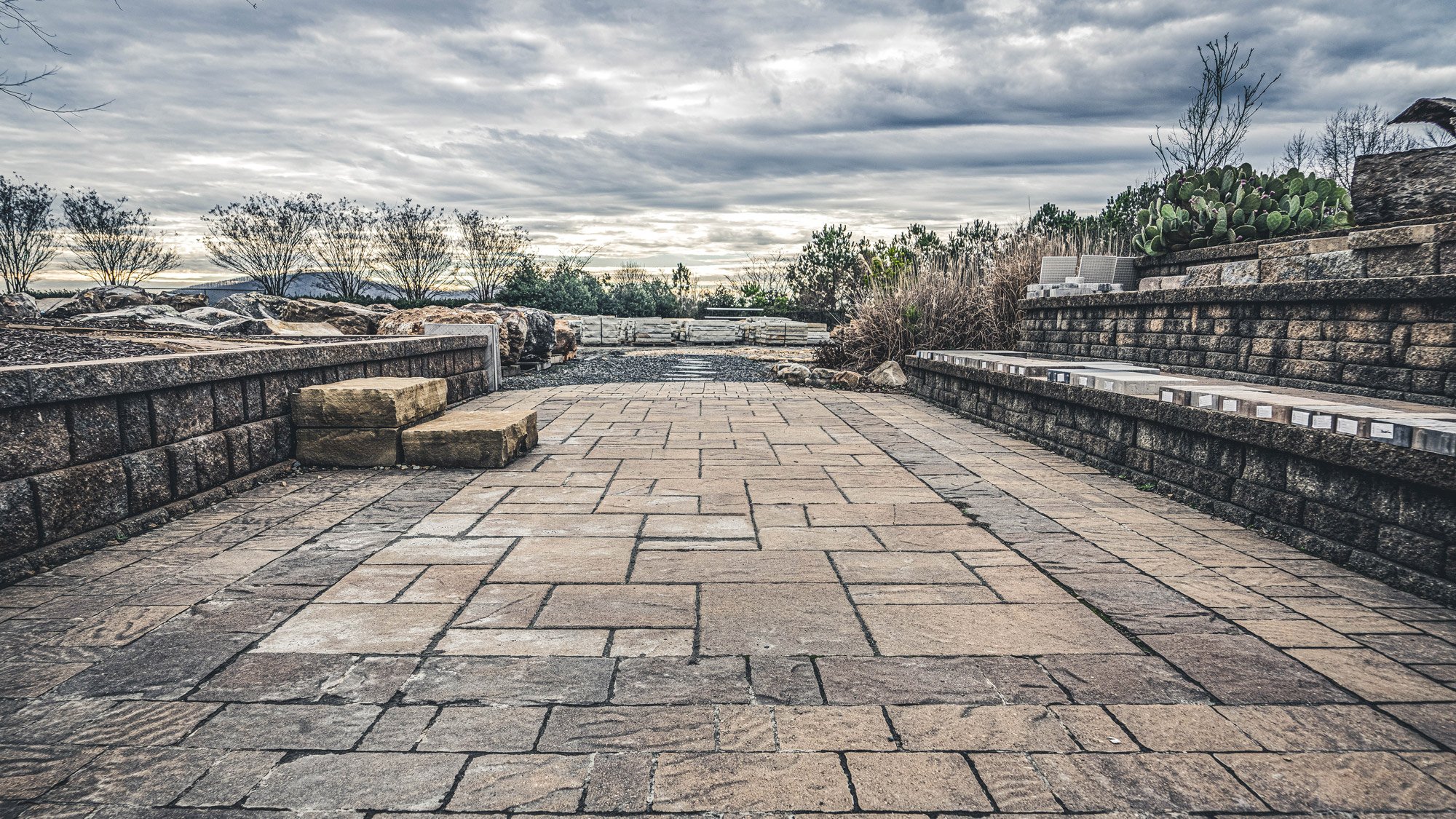 pavers-to-stone_49399852987T