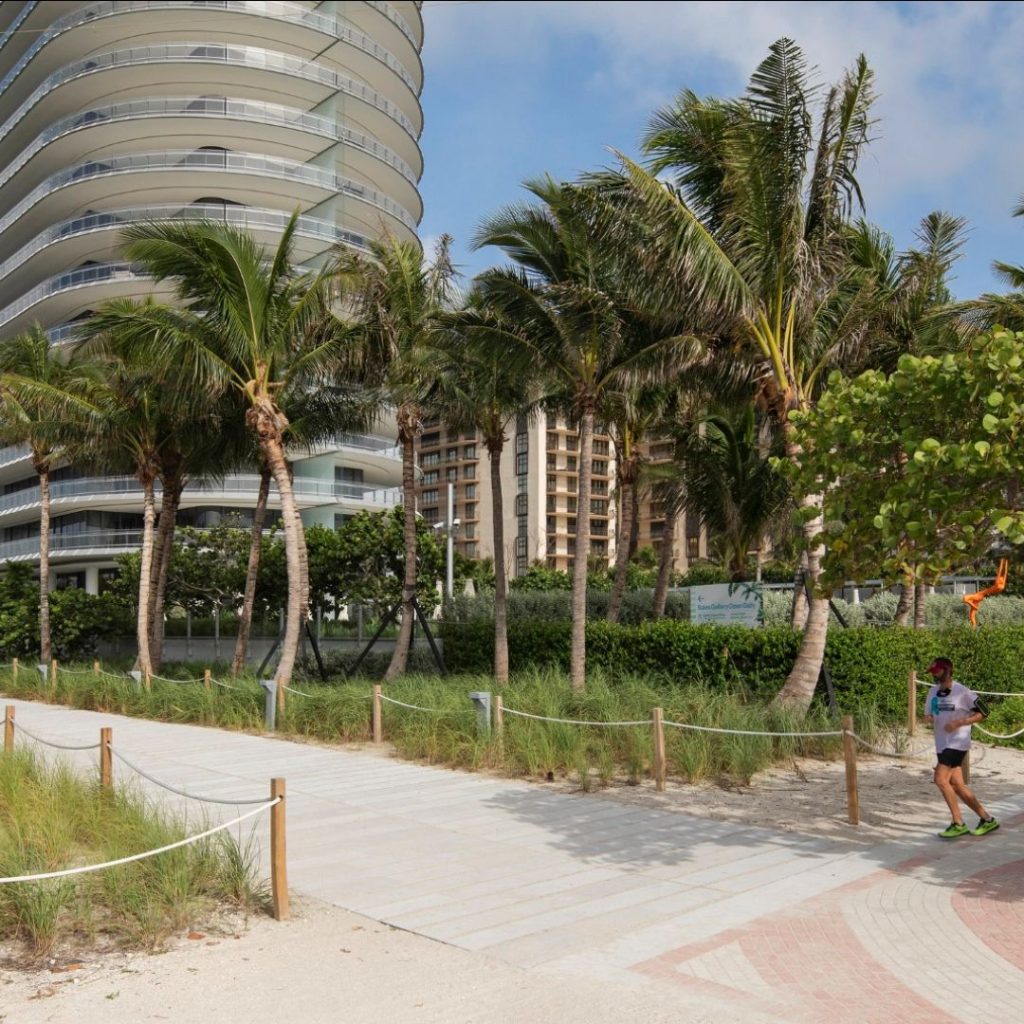 West 8 Enhances Miami's North Beach