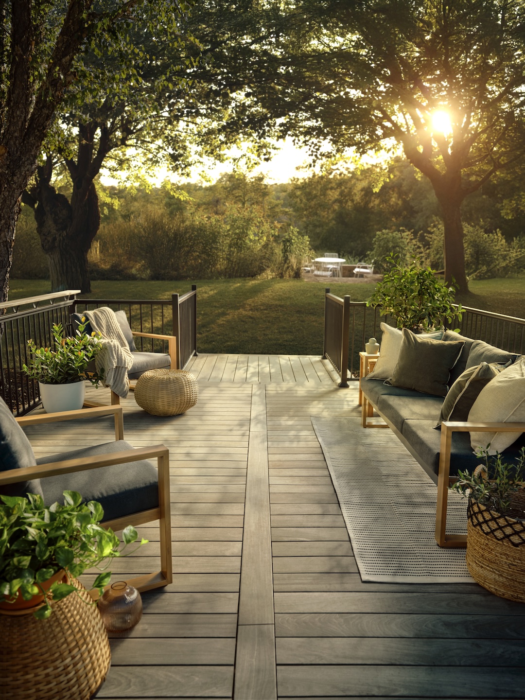 Fiberon Debuts Composite Decking at 2026 International Builders’ Show